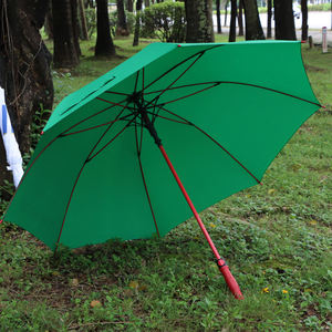 Parapluie de golf extra large de 6268 pouces, automatique, avec cadre rouge et barre centrale rouge, pour adulte, poignée de couleur personnalisée, parapluies résistants au vent - Product Image 1