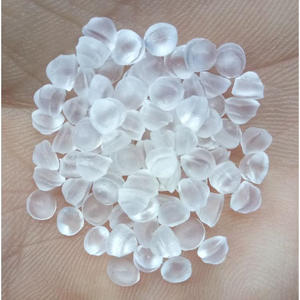 Granules en cristal flexibles de PVC de composé de PVC pour les granules ondulés d'animal familier de tuyau - Product Image 3