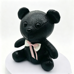 Oso de peluche negro minimalista personalizado para decoración del hogar, oso de peluche compacto y moderno, oso de peluche de cuero negro a la moda. - Product Image 5