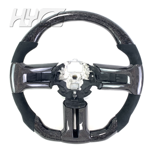 Accessoires intérieurs de voiture Volant sport en fibre de carbone forgée pour <span class=keywords><strong>Ford</strong></span> <span class=keywords><strong>Mustang</strong></span> 2008 2009 2010 <span class=keywords><strong>2011</strong></span> 2012 2013 - Product Image 4