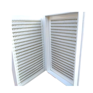 Extensiones de Pestañas 6D Profesionales Personalizadas, Marca Privada, Volumen, Color Negro Intenso, Cabello Sintético, Hechas a Mano - Product Image 4