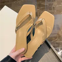 Chaussures plates confortables et décontractées pour femmes, à talons bas et fins, pour l'été, avec bout carré, dessus en PU, semelle extérieure en caoutchouc, pour le quotidien et les soirées