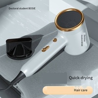 Sèche-cheveux de voyage électrique haute vitesse 2300W 110 000 tr/min avec moteur AC, concentrateur ionique, buse diffuseur et réglages de coiffage pour usage domestique