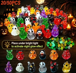 Mini figurines en résine qui brillent dans le noir, motifs de canards, <span class=keywords><strong>démons</strong></span>, fantômes <span class=keywords><strong>et</strong></span> squelettes d'Halloween, décorations de bureau effrayantes <span class=keywords><strong>et</strong></span> mignonnes - Product Image 2
