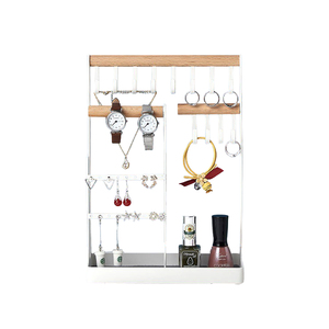 Tersedia rak penyimpanan perhiasan kulit Tipe <span class=keywords><strong>C</strong></span> tampilan konstruksi logam dua atau tiga lapisan - Product Image 2