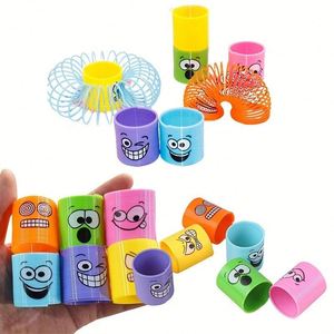 Jouets anti-stress empilables en plastique et caoutchouc, style art populaire personnalisé, arc-en-ciel, avec anneaux à ressort faciaux, tendance mode, cadeaux anti-stress - Product Image 4