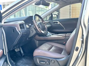 <span class=keywords><strong>RX450h</strong></span> Híbrido 2021 Automático, Usado, Económico, Asientos de Cuero, SUV con Interior Oscuro, Cámara Trasera, Neumáticos R18 y Volante a la Izquierda - Product Image 6