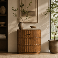 Buffet moderne à 2 portes avec façade à panneaux surélevés, meuble de rangement en bois arrondi pour salle à manger, salon et entrée