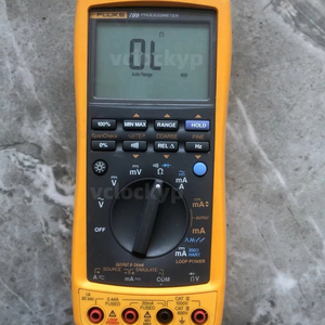Calibrador multímetro digital Fluke 789 ProcessMeter - Product Image 1