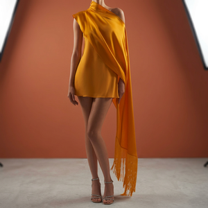 Robe mini asymétrique en satin à une épaule, élégante, coupe trapèze, taille basse, sans manches, couleur unie, longueur genou, couleur personnalisable - Product Image 2