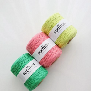 ไหมคอตตอนคอมบ์ RTS Stock 100 เส้น น้ำหนัก 200 กรัม ยาว 260 เมตร สีครีม ไหมกลวง สำหรับถักโครเชต์ ถักมือ ทำผ้าห่ม - Product Image 1