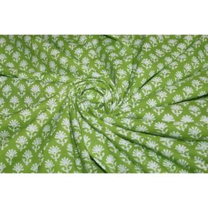 Tela de Algodón Estampada a Mano de Color Verde, Tela de Algodón Ligera al por Mayor, Tela para Confección de Vestidos con Estampado Floral Indio - Product Image 6