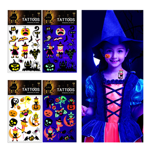 Vente en gros d'autocollants de tatouage Blacklight Neon UV Glow Tatouages temporaires d'Halloween <span class=keywords><strong>chauve</strong></span>-<span class=keywords><strong>souris</strong></span> araignée de dessin animé pour enfants - Product Image 4
