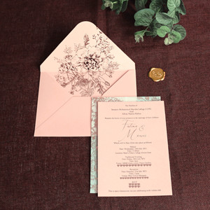 Ensemble d'enveloppes de mariage en vélin rose pêche luxueux avec pochette, motif floral pivoine et rose en feuille d'or, sceau de cire, impression personnalisée L - Product Image 5