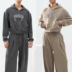 Veste zippée en velours côtelé à col, coupe oversize et courte, décorée de rivets étoile, style streetwear, vente en gros - Product Image 6