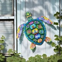 Décoration murale en métal coloré en forme de tortue Oniya, art mural de jardin extérieur, décoration suspendue tortue de mer, décoration de maison de plage côtière