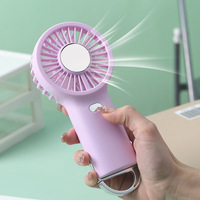 Nouveau ventilateur portable simple en plastique, mini-ventilateur de bureau USB rechargeable à 3 vitesses pour dortoir et bureau, vente en gros