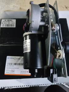 Оригинальный мотор стеклоочистителя 37B1702 для фронтального погрузчика <span class=keywords><strong>Liugong</strong></span> <span class=keywords><strong>CLG835</strong></span> CLG838, запчасти для мотора стеклоочистителя 37B1702 - Product Image 2