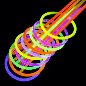 Werkslieferung Goldener Lieferant individuelle Led-Schaum-Glow-Sticks