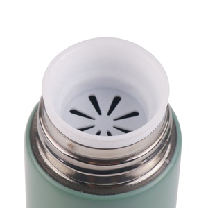 Bình giữ nhiệt nước bằng thép không gỉ hai lớp, họa tiết gỗ, 250ml - Product Image 5