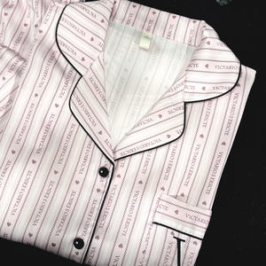 <span class=keywords><strong>Conjunto</strong></span> de Pijama ODM Otoñal Transpirable con Solapa, Elegante Estilo Francés para Mujer, Ropa de Dormir con Rayas Verticales - Product Image 4