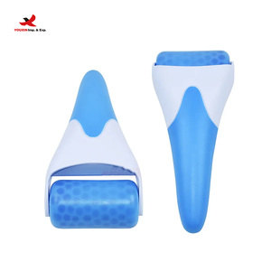 Système de massage facial rafraîchissant HQ Mixed Proc Discount, rouleau de glace, dermaroller pour le visage, les yeux, les poches, les migraines, soulagement de la douleur, léger - Product Image 1