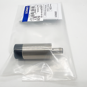 誘導近接スイッチE2B-M30LN30-M1-B2 PNP近接スイッチセンサー - Product Image 1