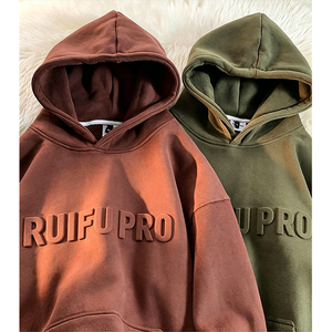 ผู้ผลิตเสื้อฮู้ดดี้ผู้ชายแบบกำหนดเอง ขายส่งเสื้อฮู้ดดี้แบบสวมหัว ผ้าหนา ผ้าฝ้าย ปักลาย เสื้อฮู้ดดี้ลายนูน - Product Image 1