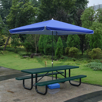 Table de pique-nique rectangulaire de 6 pieds de large et 8 pieds de long, en métal expansé avec revêtement thermoplastique, avec bancs intégrés
