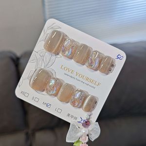 <span class=keywords><strong>Faux</strong></span> ongles à presser Champagne Cat Eye courts carrés avec breloques <span class=keywords><strong>en</strong></span> <span class=keywords><strong>papier</strong></span> verre irisé, réutilisables pour la revente - Product Image 2