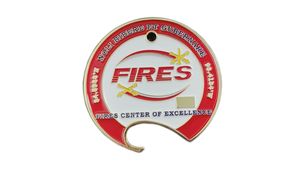 Открывалка для бутылок в виде брелока, черная, под старину, с логотипом, на заказ, 2D/3D, эмалированная, из цинкового сплава, металлическая - Product Image 3