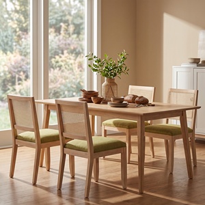 Silla de Comedor Nórdica Moderna de Madera Maciza con Respaldo de Ratán Natural y Asiento Tapizado en Tela para Restaurante y Hogar - Product Image 5