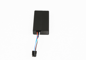 Rastreador GPS de motocicleta de arranque remoto de alta calidad con sistema de alarma - Product Image 2