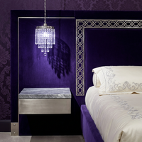 Ensemble de chambre d'hôtel 5 étoiles Royal, tête de lit en velours améthyste violet foncé, quincaillerie argentée, lustre en cristal, suite personnalisée OEM