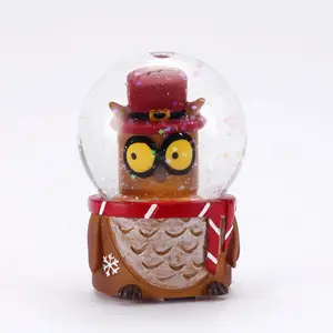 Hot Sale Christmas Indoor Decoration Snow Globe With Blowing Snow Illuminated Poly Resin