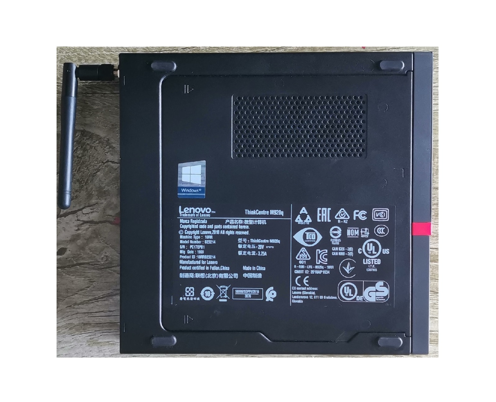 【美品】Lenovo ThinkCentre M920q Corei7 16GB 81i6yP4YxeL._AC_SY200_QL15_.jpg