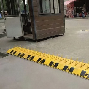 Bloqueador de Neumáticos con Púas Amarillas, Reductor de Velocidad Unidireccional, Barrera Metálica para Carreteras, <span class=keywords><strong>Asesino</strong></span> de Neumáticos con Púas, Acero Q235, 10-15 mph - Product Image 4
