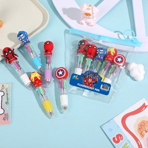 Set di 5 Penne <span class=keywords><strong>a</strong></span> <span class=keywords><strong>Sfera</strong></span> Colorate Mini Stitch, Blu/Viola/<span class=keywords><strong>Rosa</strong></span>/Giallo, Cancelleria per Studenti, Regali e Premi - Product Image 2