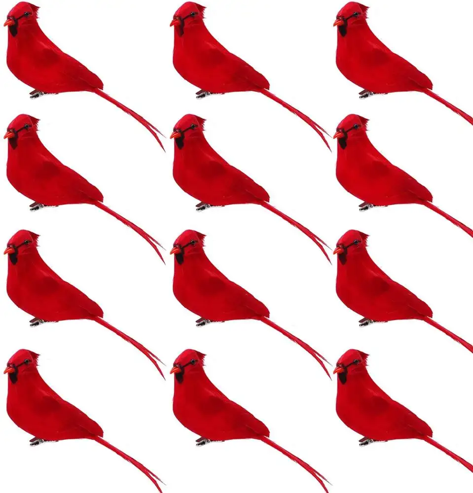 Pássaros do cardinal do <span class=keywords><strong>natal</strong></span> na árvore, festival de <span class=keywords><strong>natal</strong></span> as pássaros vermelhos na árvore de plástico