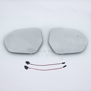 Espejo lateral izquierdo y derecho del coche para <span class=keywords><strong>Toyota</strong></span> <span class=keywords><strong>Yaris</strong></span> Cross <span class=keywords><strong>2021</strong></span> versión americana lateral con distancia de luz de punto ciego espejos de coche - Product Image 1