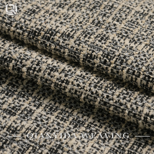 Tessuto Jacquard Computerizzato W1064 Beige-Nero Elasticizzato in Misto Poliestere/Rayon/Spandex di Peso Medio per Giacche da Ragazzi e Ragazze - Product Image 5
