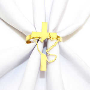 Rond de serviette de communion en métal plaqué or évidé Peace Pigeon Cross Shape Rond de serviette en forme de croix Vente en gros <span class=keywords><strong>pas</strong></span> <span class=keywords><strong>cher</strong></span> - Product Image 2