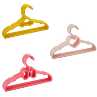 Cintres modernes en plastique pour vêtements, cintres fonctionnels pour armoire, cintres en plastique pour enfants, cintres en velours pour enfants