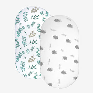 ผ้าปูที่นอนเด็กแบบรัดมุม <span class=keywords><strong>Pattex</strong></span> ลายใบไม้และขนนก พิมพ์ดิจิตอลตามสั่ง ป้องกันไฟฟ้าสถิต ผลิตจากผ้าฝ้าย 100% ขนาด 33x17 นิ้ว ใช้ได้ทุกฤดู - Product Image 1