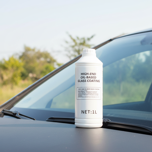 Revêtement professionnel haut <span class=keywords><strong>de</strong></span> gamme à base d'huile pour vitres <span class=keywords><strong>de</strong></span> voiture - Protection longue durée 6 mois contre la <span class=keywords><strong>pluie</strong></span> sur le pare-brise - Bouclier ultra hydrophobe - Product Image 1