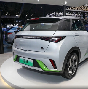 2025 nuovo delfino BYD 2024 nuovi veicoli energetici guida intelligente e edizione gratuita bd delfino piccole auto usate Automobile elettrica - Product Image 4