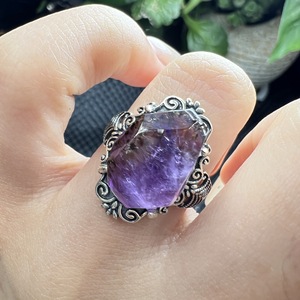 Chữa bệnh và thanh lọc Vòng Tinh thể màu tím | tăng cường năng lượng cá nhân, thanh lọc từ trường và cải thiện phong thủy - Product Image 1