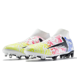 places that sell football cleats