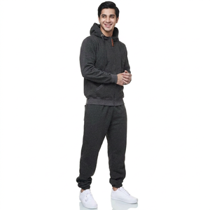 Conjunto Deportivo Ligero de Nailon para Hombre, Verano 2026, Estilo Cortavientos Impermeable con Estampado Digital en Degradado de Color - Product Image 1