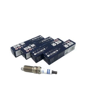 Nueva Bujía de Iridio Original HR8NI332W 0242230508 OE 12654110 para Chevrolet con 1 Año de Garantía - Product Image 1